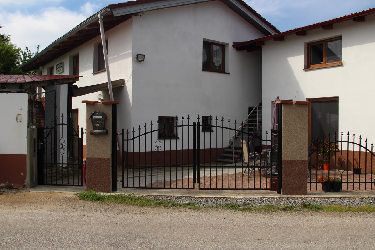 Penzion Na Samote Kaplice Exterior photo